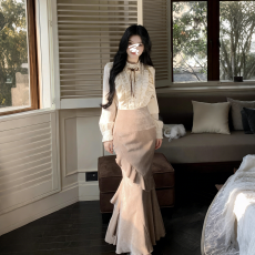 批发富家千金套装女新年春季新款法式气质高级感衬衫鱼尾半身裙两件套