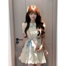 批发<b class='q'>甜美</b>娃娃领碎花连衣裙子女夏季泡泡袖法式<b class='q'>公主裙</b>小个子收腰蓬蓬裙