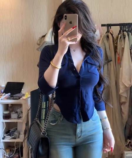 순수한 욕망 핫걸 바람 고급 센스 폴로 칼라 단추 여성 셔츠 가을 새로운 몸매 가꾸기 슬림해 보이는 디자인 센스 작은 대중 맨위