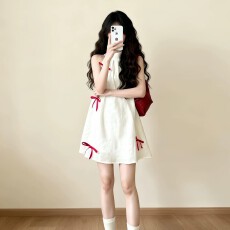 批发2026新款法式初恋白色无袖挂脖<b class='q'>连衣裙</b>子女夏季海边度假蝴蝶结短裙