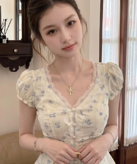 프랑스식 달콤한 스타일 거품 소매 V넥 꽃무늬 여성 셔츠 레이스업 허리 수축 슬림해 보이는 맨위 여름 2026 년 새로운