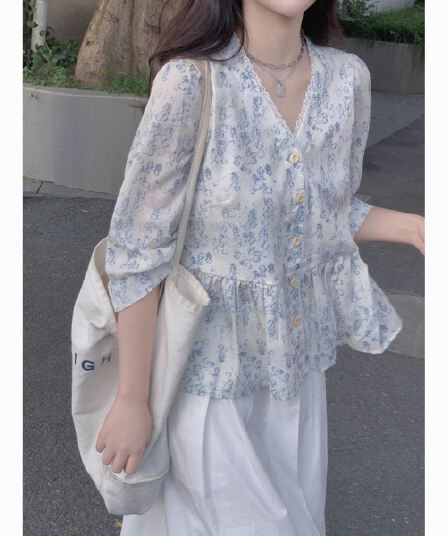 가을 새로운 프랑스식 꽃무늬 인형 셔츠 7부 소매 쉬폰 셔츠 디자인 센스 작은 대중 루즈핏 슬림해 보이는 맨위 여성