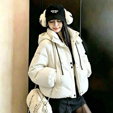 批发独特超好看棉服冬季2026冬季<b class='q'>韩版</b>新款小个子韩系加厚面包服厚外套