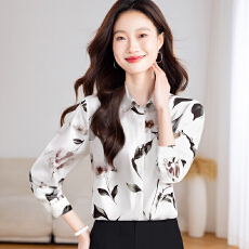 批发实拍缎面仿<b class='q'>真丝</b>秋季新款女装翻领花色雪纺衫上衣开衫<b class='q'>衬衫</b>打底<b class='q'>衬衣</b>