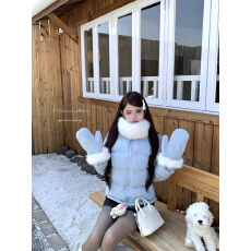 批发实拍实价轻绒小暖包<b class='q'>甜美</b>自带手套毛领羽绒服