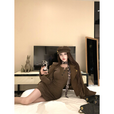 批发实拍实价2025秋冬新款机车皮衣外套短款夹克女纯色修身针织<b class='q'>连衣裙</b>