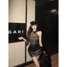 批发实拍实价<b class='q'>挂</b><b class='q'>脖</b><b class='q'>连衣裙</b>女2025秋季蕾丝拼接皮裙性感包臀裙性感裙子