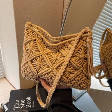 批发针织包包女2026新款时尚百搭单肩斜挎包休闲高级感编织草编包手拿