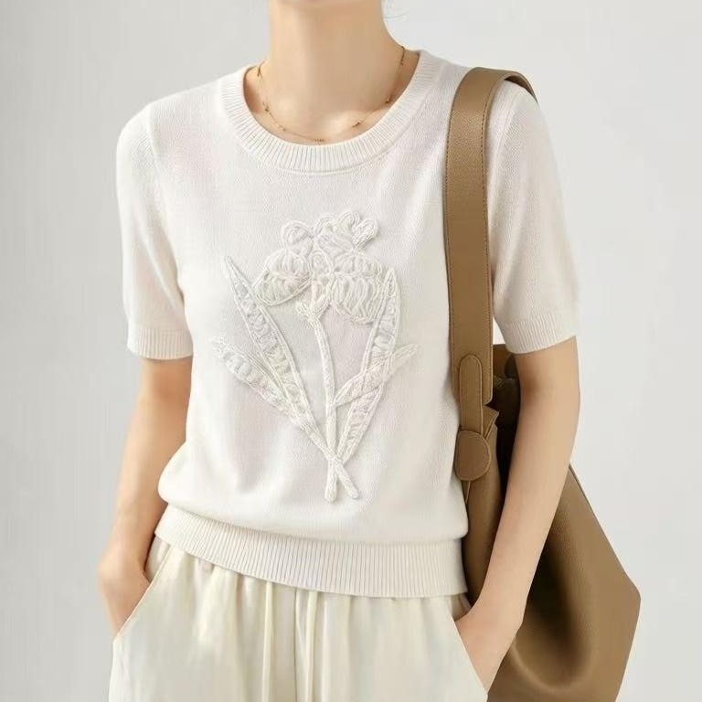 2026 여름 새로운 반팔 여성 라운드 넥 아마 얇은 스타일 레이스 자수 티셔츠 니트 맨위