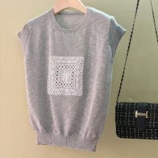 批发MZ小个子蕾丝花装饰飞机袖26夏新品亚麻圆领女士T恤针织衫