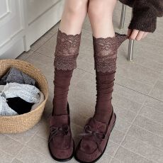 批发美拉德咖色小腿袜子女春秋白色蕾丝花边堆堆<b class='q'>袜</b>ins潮长筒<b class='q'>袜</b>配靴子