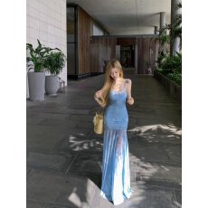 批发蓝色刺绣碎花吊带连衣裙女夏日绝美长裙海边度假修身网纱鱼尾裙子