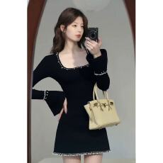 批发法式出席重要场合的裙子富家千金风<b class='q'>高端</b>精致气质修身黑色<b class='q'>连衣裙</b>秋