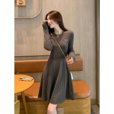 小香风针织连衣裙女2025秋冬收腰显瘦减龄气质长袖巨好看的A字裙