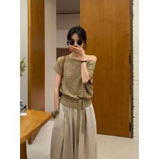 批发BRIVIN卡其色斜肩<b class='q'>镂空</b><b class='q'>针织衫</b>女春新款设计感温柔系带收腰气质上衣