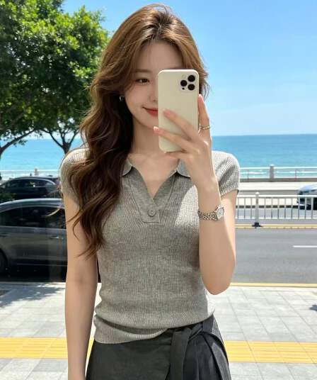 2026 여름 새로운 반 개방 칼라 패션 구덩이 기사 반팔 털 니트 스웨터 여성 고유 한 몸매 가꾸기 슬림해 보이는 연령 감소 맨위