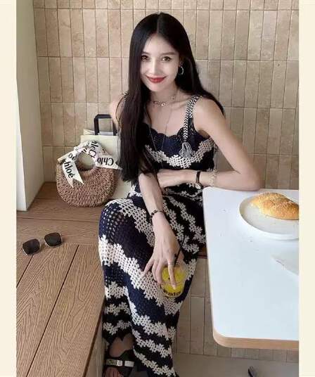 여름 아름다운 아름다운 품격 명문 여성 빛 럭셔리 고급 센스 관대 한 점잖은 해변가 휴가 홀로우 아웃 슬립 드레스