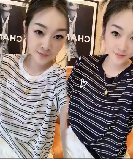 유럽 상품 스트라이프 반팔 티셔츠 여성 루즈핏 슬림해 보이는 2026 년 여름 새로운 다용도 동정 라운드 넥 반소매 맨위