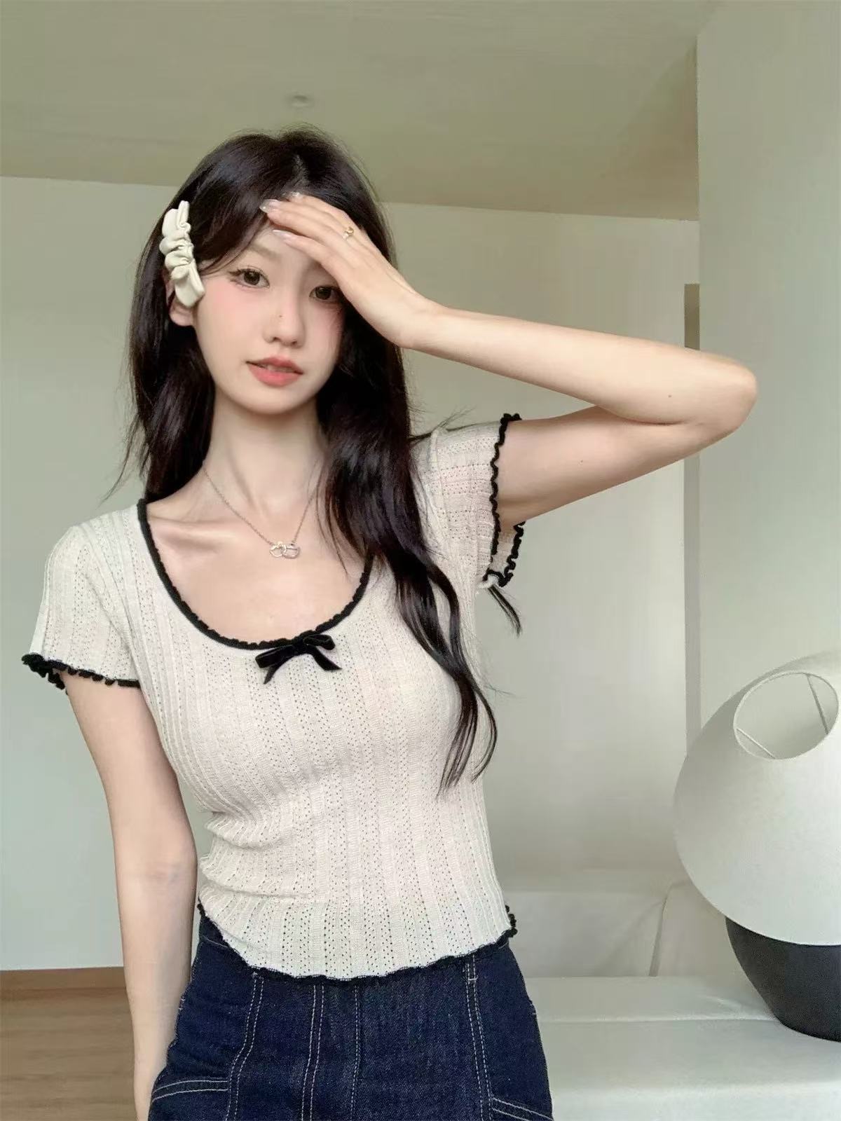 자이언트 잘 생긴 ~ 중 여름 반팔 티셔츠 여성 의류 고급 센스 슈퍼 잘 생긴 반소매 한 부서 아름다운 쇼트 스타일 작은 셔츠 맨위