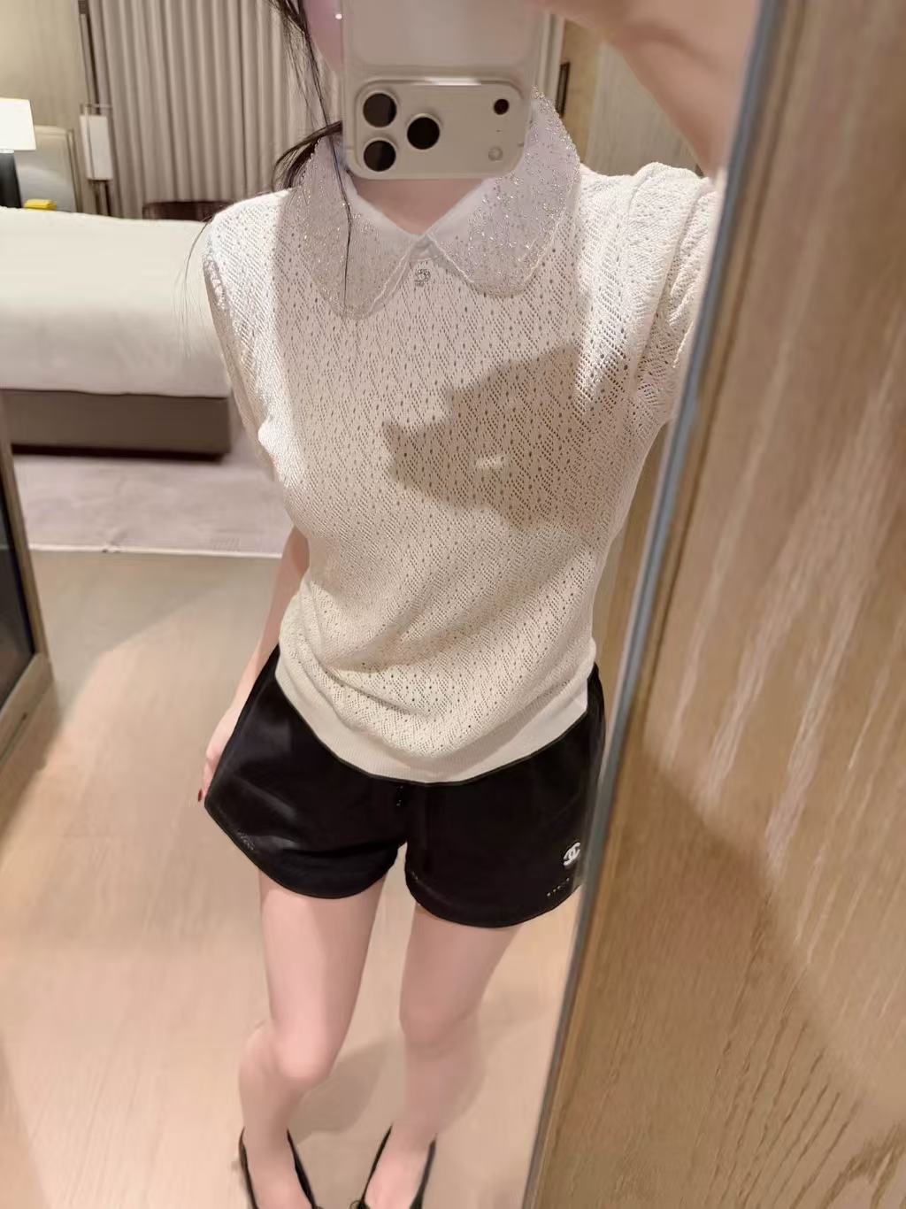 프랑스식 샤오시엔 천 금빛 바람 비즈 박기 베이비 칼라 얼음 실크 니트 스웨터 반팔 여성 여름 품격 홀로우 아웃 통기성 맨위