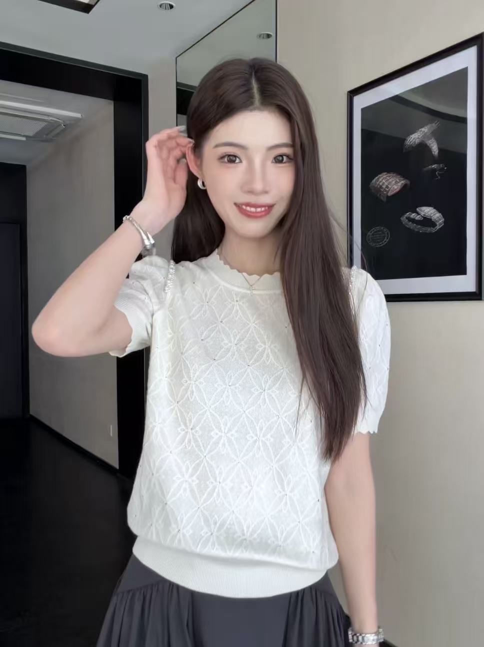 ziyi 프랑스식 품격 자카드 반팔 티셔츠 여성 2026 여름 섹션 디자인 센스 니트 스웨터 맨위 zz-0213