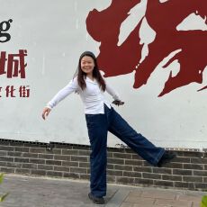 批发风长袖T恤女辣妹<b class='q'>修身</b>短款<b class='q'>打底衫</b>