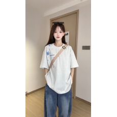 批发32支双纱纯棉短袖t恤<b class='q'>女装</b>夏新款刺绣花正肩宽松圆领上衣