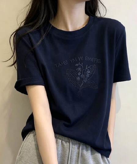 200그램 게으른 면 65 면 35 폴리 에스터 자수 반팔 티셔츠 여성 여름 새로운 루즈핏 얇은 스타일 다용도 맨위 트렌디