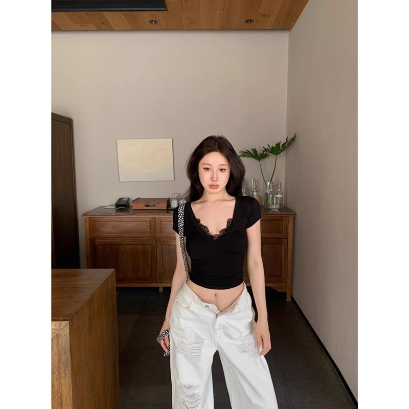 원본 품질 레이스 조각 V넥 반팔 긍정적 인 어깨 섹시함 순수한 욕망 몸매 가꾸기 티셔츠