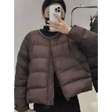批发韩版时尚短款羽绒服女士冬季新款时尚保暖圆领拉链排骨羽绒服外套