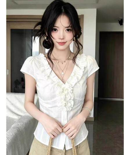 프랑스식 프릴 V넥 반팔 여성 셔츠 여름 디자인 센스 작은 대중 슈퍼 잘 생긴 허리 수축 슬림해 보이는 셔츠 맨위