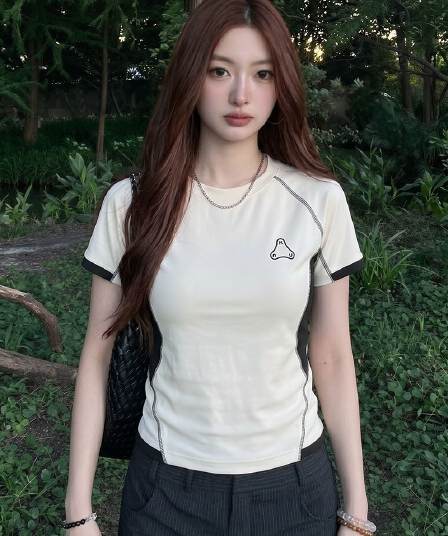 1 1 순면 리브 220 그램 반팔 티셔츠 여성 의류 여름 새로운 디자인 센스 삽입 색상 라운드 넥 맨위