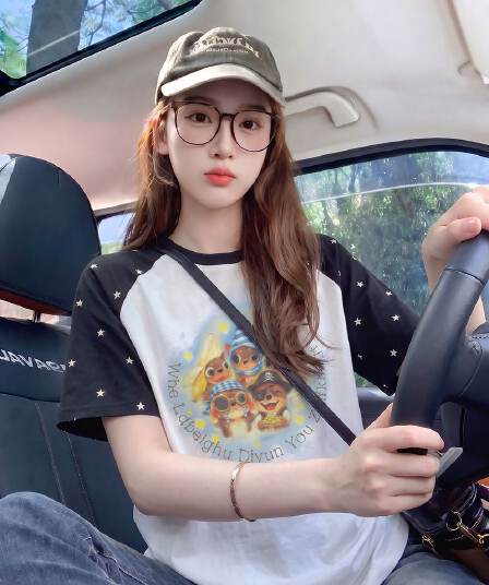 220 그램 주간 실크 코튼 반팔 티셔츠 남녀 커플룩 여름 새로운 삽입 어깨 소매 루즈핏 라운드 넥 맨위