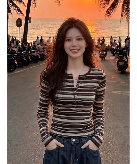 180 그램 95 폴리 에스터 5 암모니아 Lun 아메리칸 레트로 스트라이프 반 개방 칼라 긴팔 티셔츠 여성 가을 몸매 가꾸기 슬림해 보이는 맨위