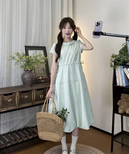 박하 녹색 점프 슈트 치마 여성 의류 여름 2026 새로운 해변가 휴가 허리 수축 슬림해 보이는 꽃밭 롱 스커트