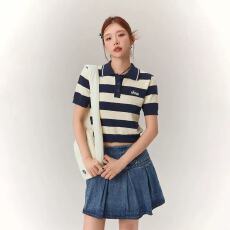 批发CHUU条纹<b class='q'>短</b>袖针织衫女2026年春秋新品字母撞色翻领学院风<b class='q'>短</b>款上衣