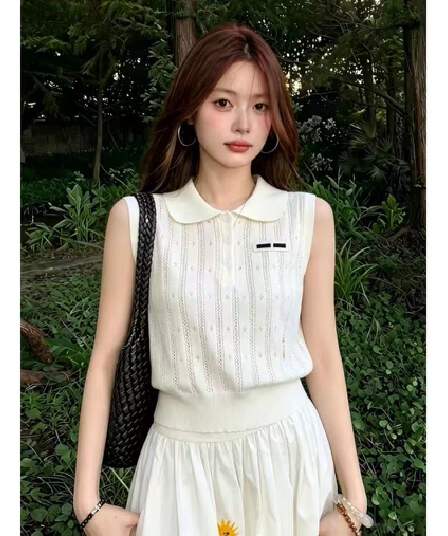 보존 섹션 추천 작은 샤넬 스타일 POLO 칼라 홀로우 아웃 민소매 조끼 여성 여름 새로운 품격 얇은 스타일 다용도 맨위