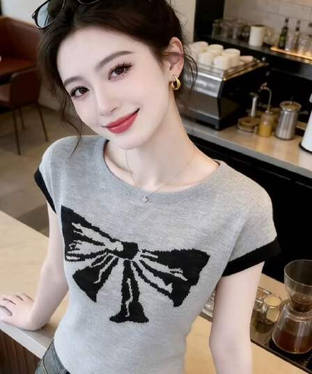 한 부서 라운드 넥 나비 매듭 반팔 얼음 실크 털 니트 스웨터 여성 2026 여름 새로운 몸매 가꾸기 슬림해 보이는 다용도 맨위