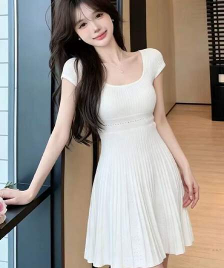 프랑스식 u 칼라 높음 폭탄 허리 수축 한 마디 니트 여성 드레스 여름 새로운 품격 작은 키 주름 장식 플리츠 미니 스커트
