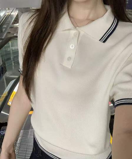 학원 스타일 POLO 칼라 반팔 니트 스웨터 여성 여름 배색 스트라이프 한 부서 품격 고급 센스 다용도 맨위