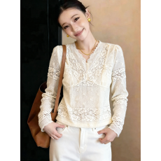 批发实拍V领蕾丝性感打底衫外穿春秋女洋气小衫内搭<b class='q'>长袖</b>镂空蕾丝上衣