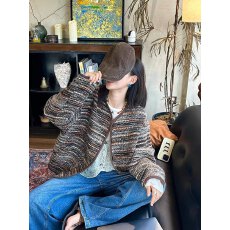 批发2025年<b class='q'>秋</b>冬新款小香风条纹渐变色上衣女美式复古慵懒chic短款外套