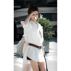 批发赵露思<b class='q'>同款</b>白色不规则翻领衬衫<b class='q'>连衣裙</b>配腰带辣妹设计感长袖衬衣女