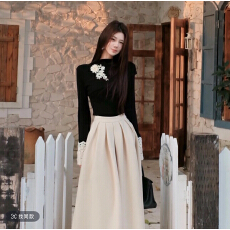 批发木子李的李【星夜繁花】蕾丝拼接长袖高领针织衫上衣垂感半身裙冬