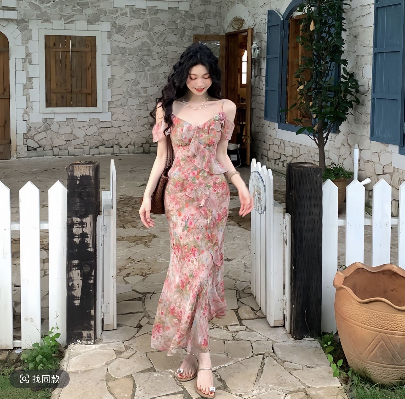 분말 안개 장미 프랑스식 레트로 품격 분위기 센스 여름 신제품 디자인 센스 슬림해 보이는 꽃무늬 슬립 드레스