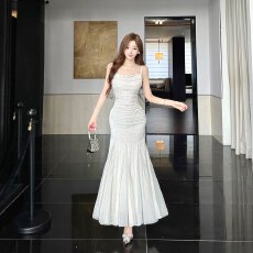 批发实拍法式吊带连衣<b class='q'>裙</b>女新款性感丝绒鱼尾气质亮片晚<b class='q'>礼服</b>打底<b class='q'>裙</b>子