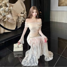 批发实拍性感名媛御姐风情万种的裙独特别致蕾丝鱼尾打底连衣裙配腰链