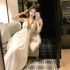 批发实拍千金打底黑色镶钻挂脖吊带<b class='q'>连衣裙</b>时尚高级性感仙女晚礼服裙子
