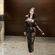 批发实拍2026春季新款巨巨巨巨显瘦定制款修身显瘦植绒蕾丝长款<b class='q'>连衣裙</b>