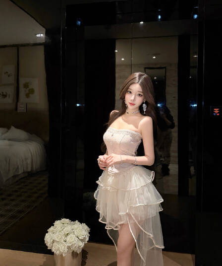 실사 2026 핫걸 세트 레이스 허리 수축 튜브탑 조끼 여성 여름 망사 불규칙 반신 스커트 투피스 세트